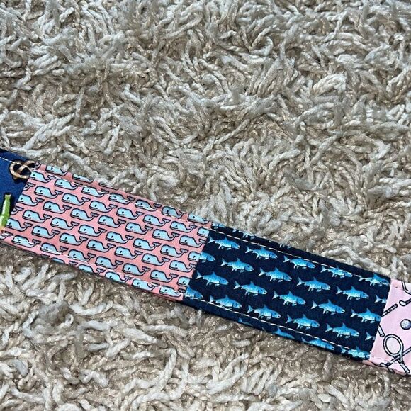 Vineyard Vines 100% Cotton Fabric Pink Blue Flower Flag Fish Belt Women’s Small - Picture 13 of 13
